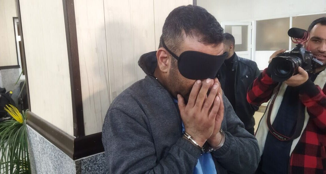 چرا این گرگ درنده را در میان مردم رها کردهاند؟!