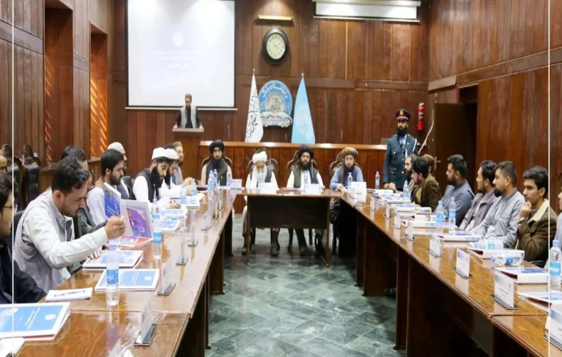 در بخش بانکی افغانستان چه میگذرد؟/ از افزایش ۱۹ درصدی ارزش افغانی تا سوزاندن اسکناسهای قدیمی