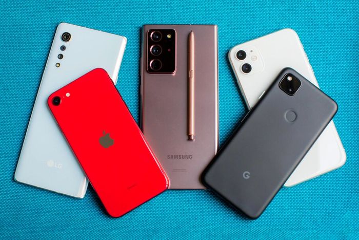 واردات این موبایلها ممنوع شد